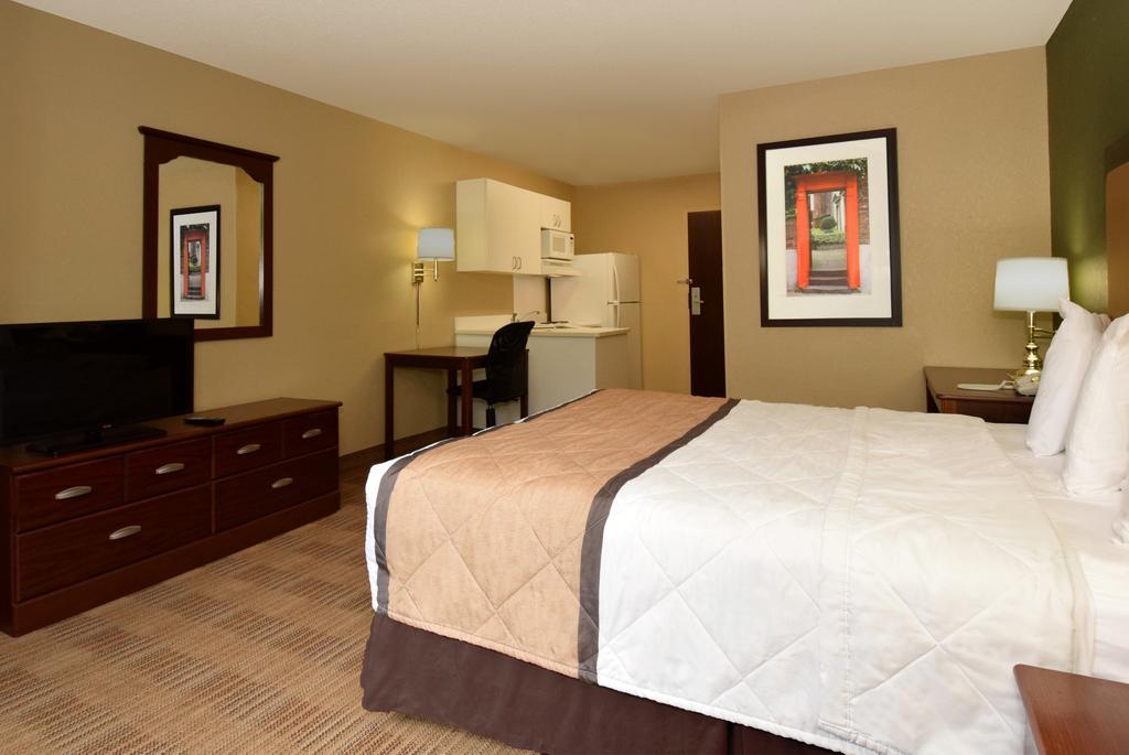 Extended America - Stockton - Hotel 2*